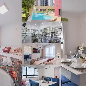  Apartamento Vista Alta - 150 Metros Beira Mar - Garagem - Recepcao 24horas - Smart Tv - Cozinha Completa - Ar Condicionado Sala E - Internet 100mb Upload E 50mb Download